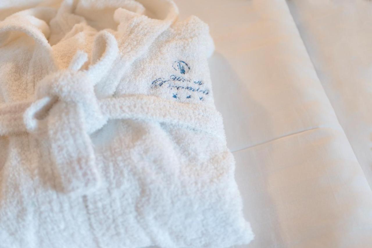 Segonzano Hotel Alle Piramidi מראה חיצוני תמונה